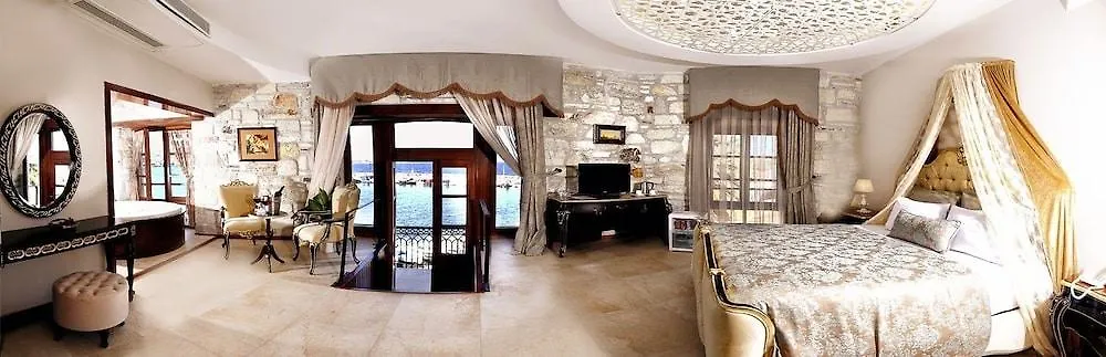 La Petra Hotel İzmir 3*,