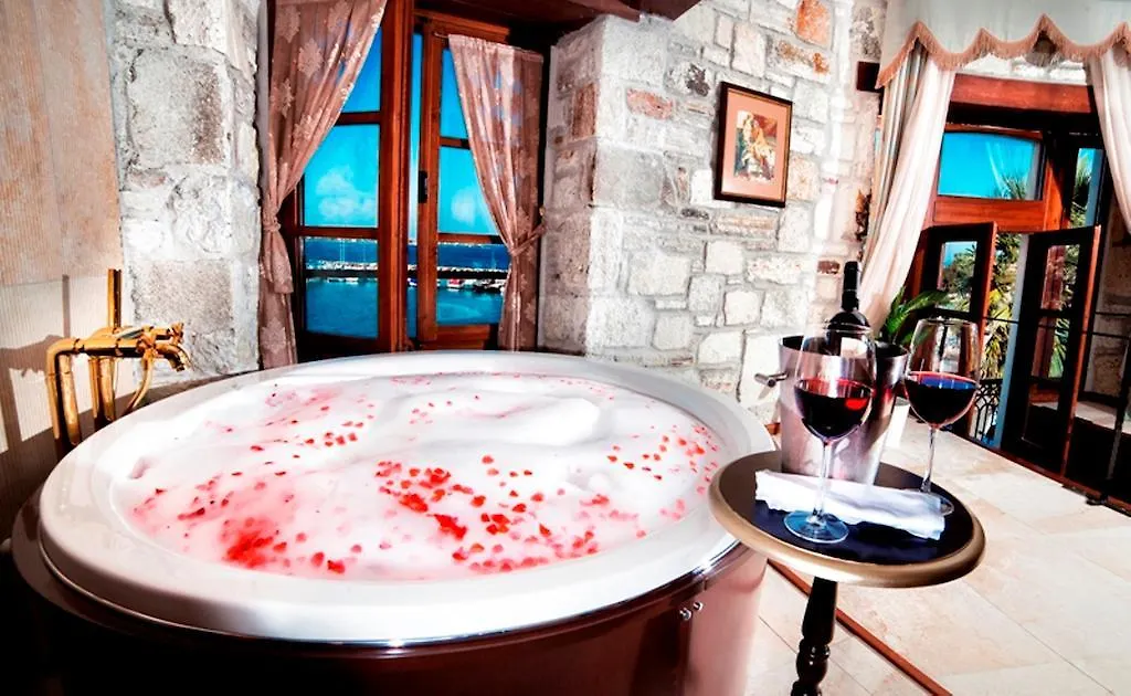 La Petra Hotel İzmir 3*,